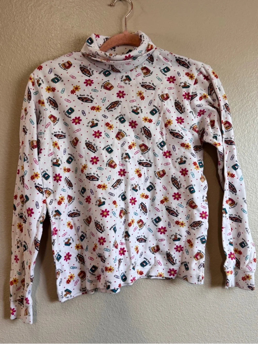 Vintage White Floral and Patterned Long Sleeve Turtleneck
